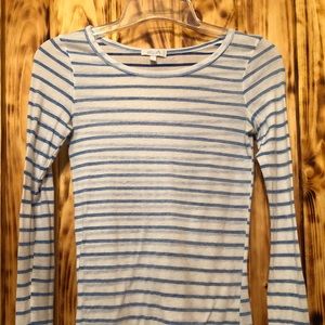 Women’s Blue White Delia’s Long Sleeve Tee Size M